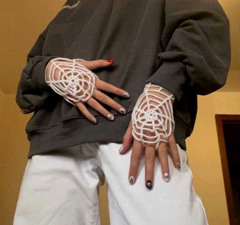 ✩˚⋆🕸️⋆₊✧Crochet Spider Web Gloves✩₊˚⋆🕸️⋆₊✧