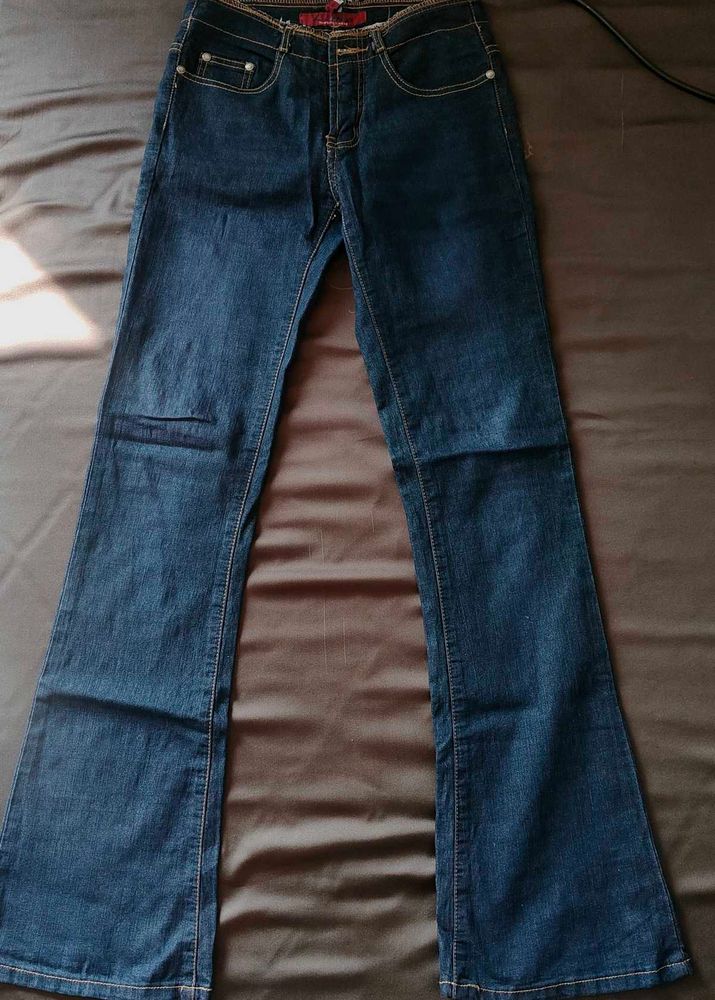 Y2K Dark Wash Flared Jeans