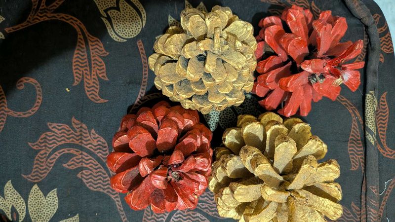 Decorative Pinecones Set of 4