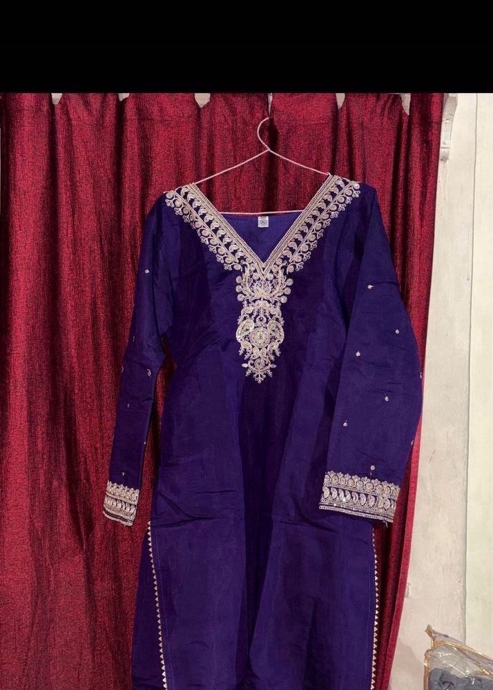 Embroidered Royal Blue Kurta