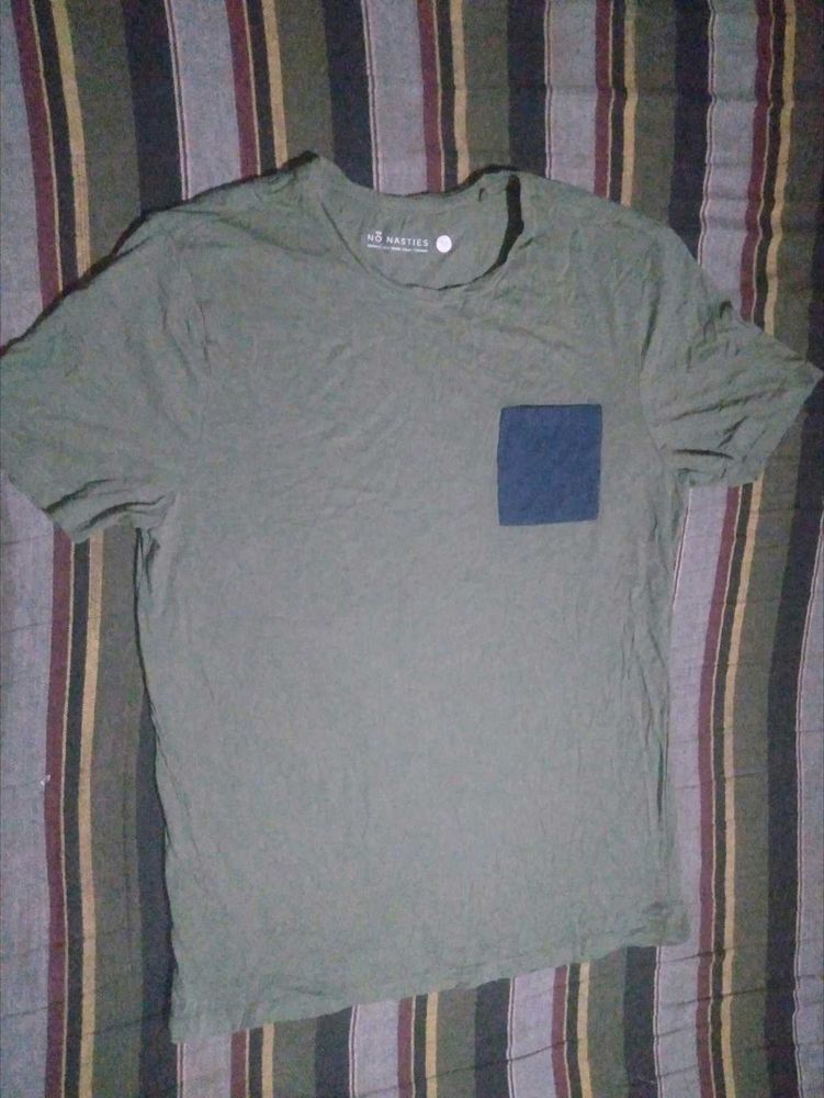 women's Green T-Shirt with Pocket