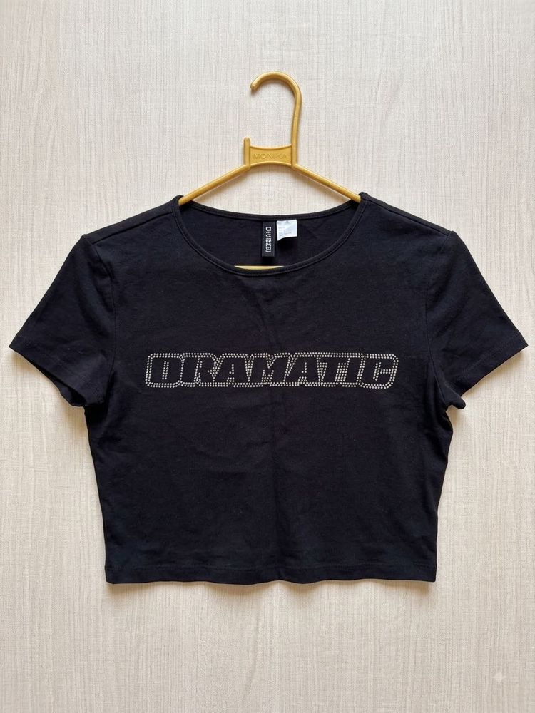 Black Crop Top "DRAMATIC" Rhinestone
