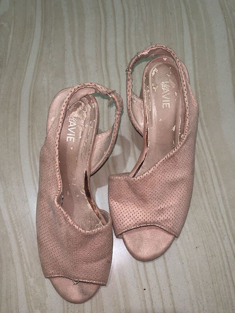 Lavie Pinkish Peach Limited Edition Heels
