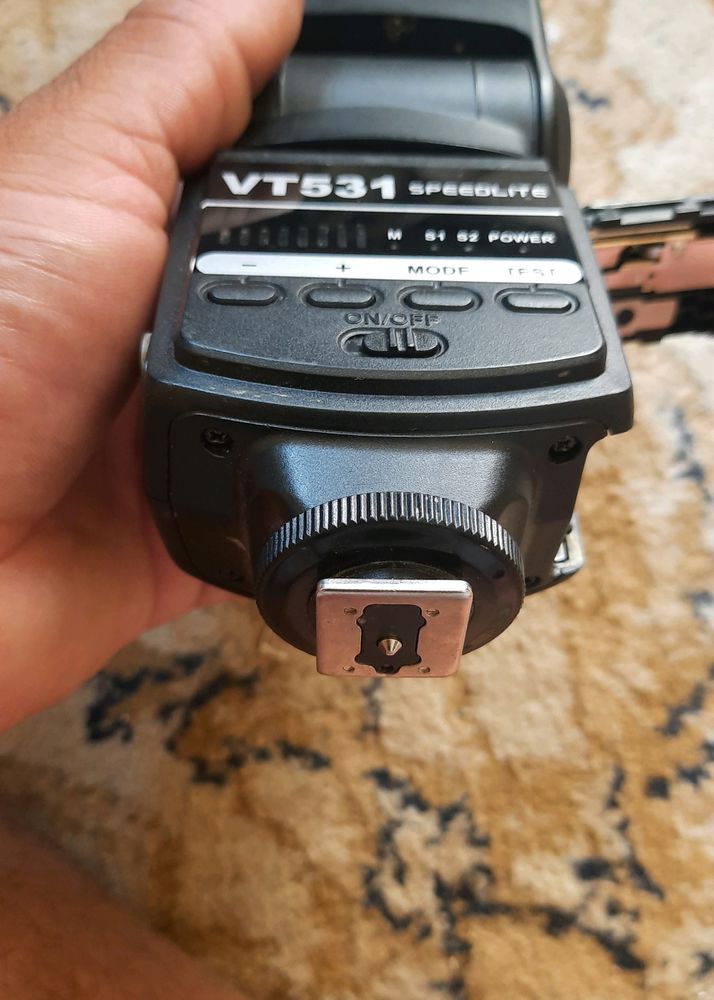 Dslr Simplex Speed Lite Flash.. In Good Working