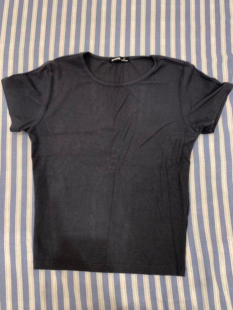 Basic Ribbed Black T-Shirt