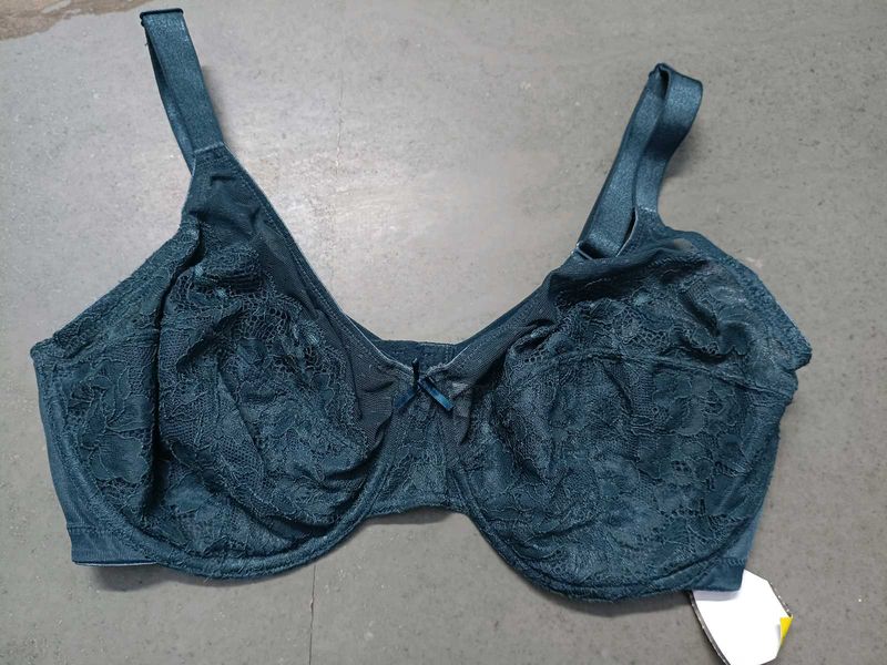 Lace Detail Bra