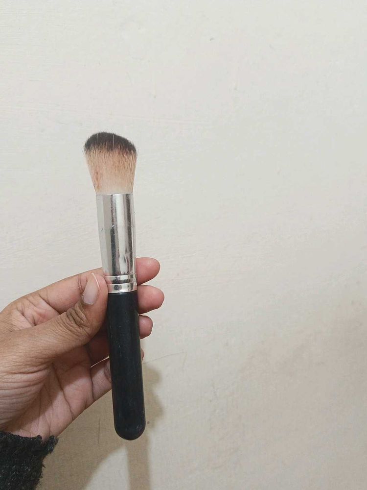Makeup Brush