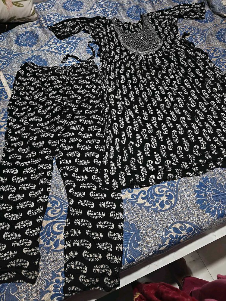 Black Printed Kurta Set