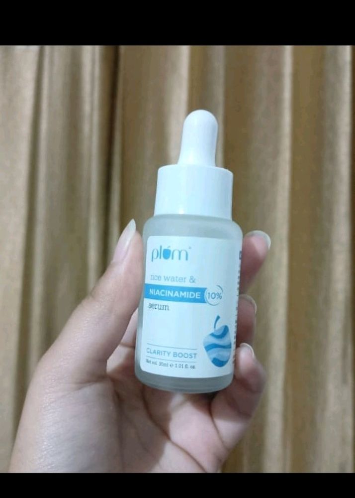 Plum Niacinamide Face Serum