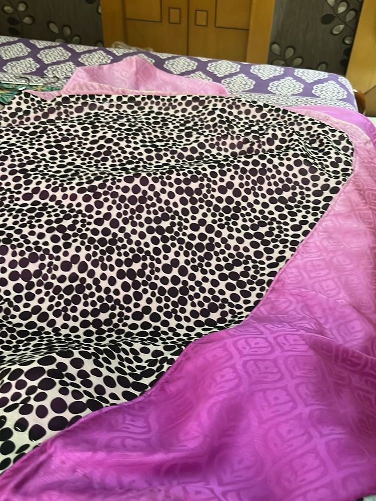 Chic Printed Saree