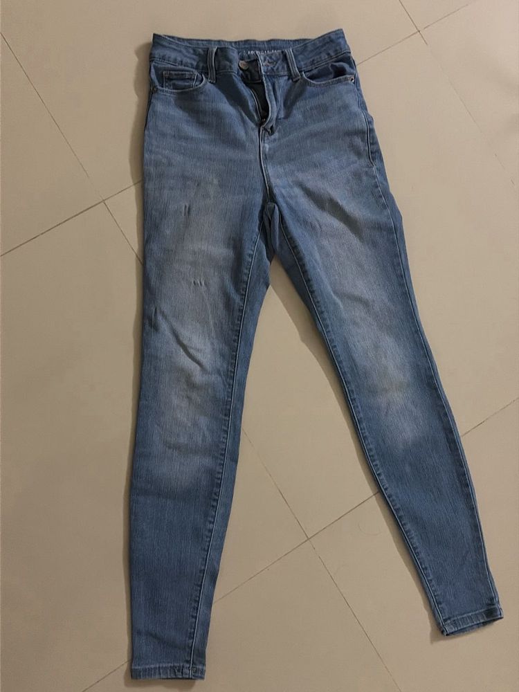Light Wash Skinny Jeans