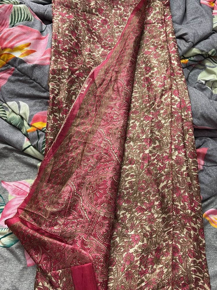 Beautiful Pink Floral Saree