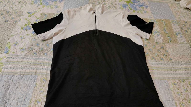 Men's Colorblock Quarter Zip T-Shirt