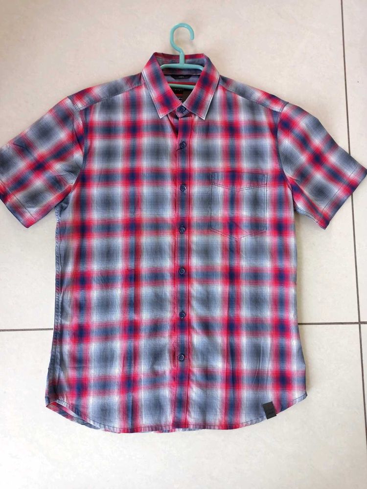 JOHN PLAYERS JEANS SHIRT UNUSED