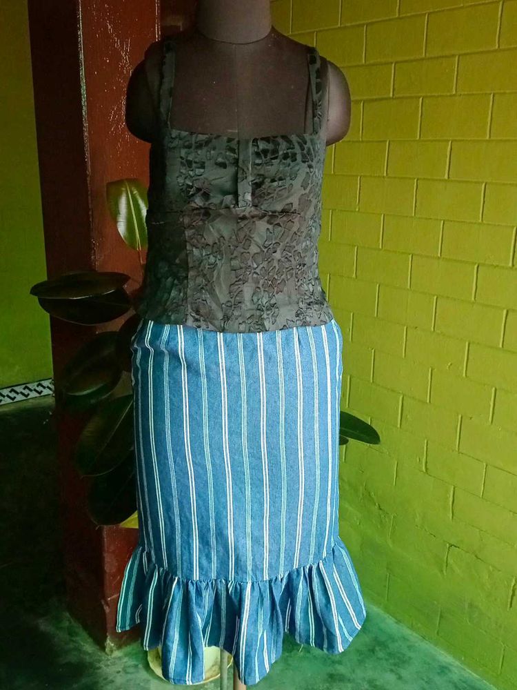 Skirt And Top Set