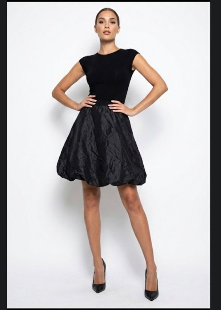 Beautiful Black Balloon Skirt
