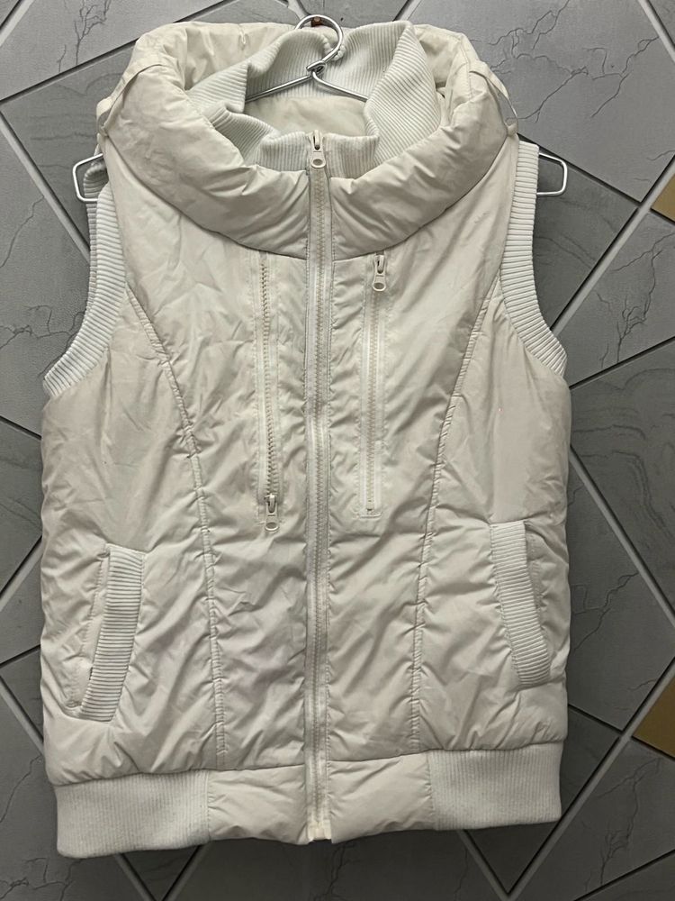 Cream Puffer Vest