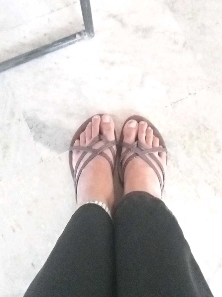 Comfortable Brown Strappy Sandals