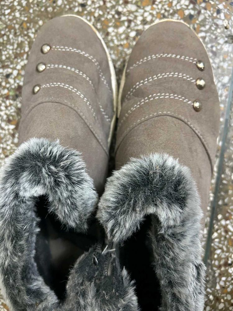 Women Boots