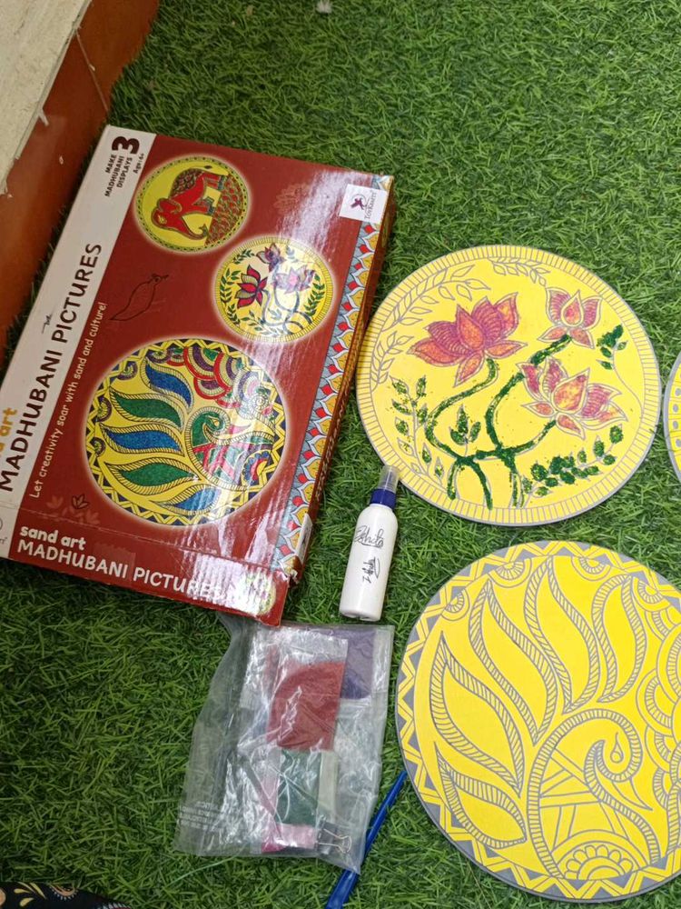 Madhubani Sand Art Kit(2 boards unused)