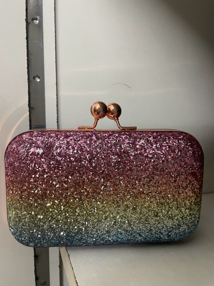 Multicolor Clutch