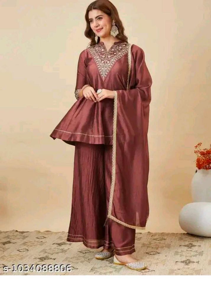 Elegant Embroidered Kurta Set