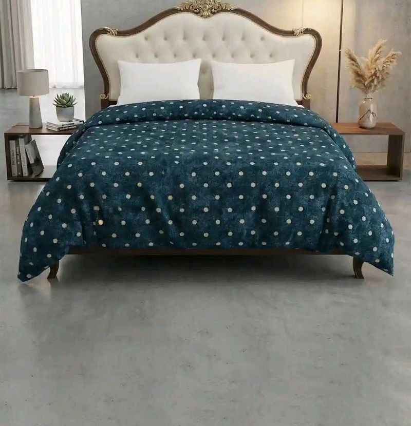 White &amp; Blue Dot Printed Cotton Single Duvet Cover