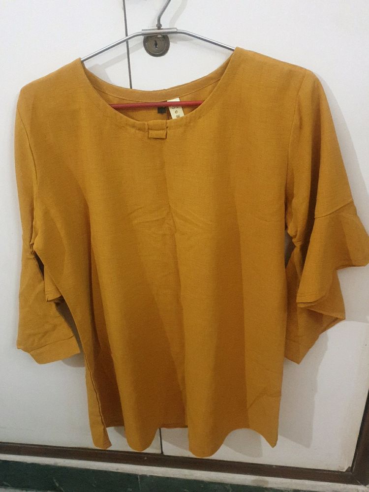 MUSTARD COLOR TOP