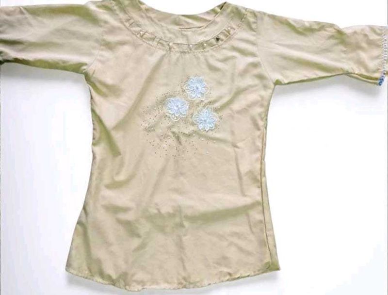 Cute Girls' Top