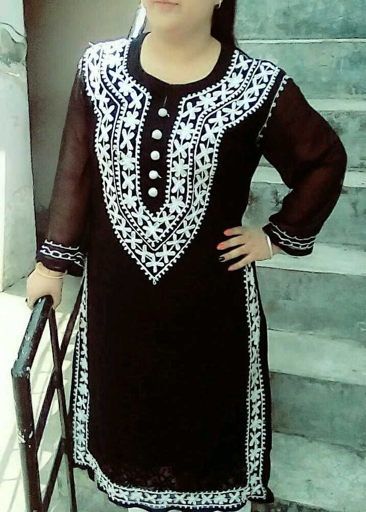 Black Kurta with White Embroidery XXL 42