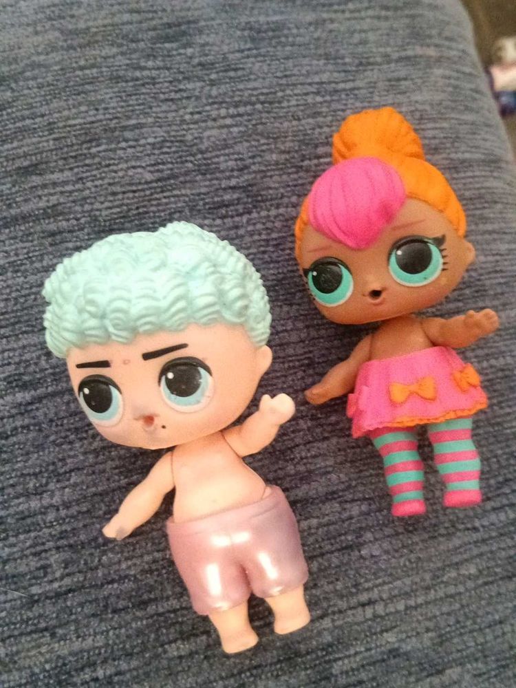LOL Surprise Dolls Set (one piece toy 850)
