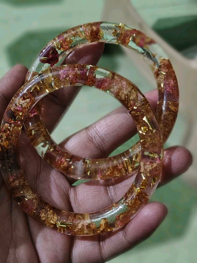 Resin Bangles with Dried Flowers