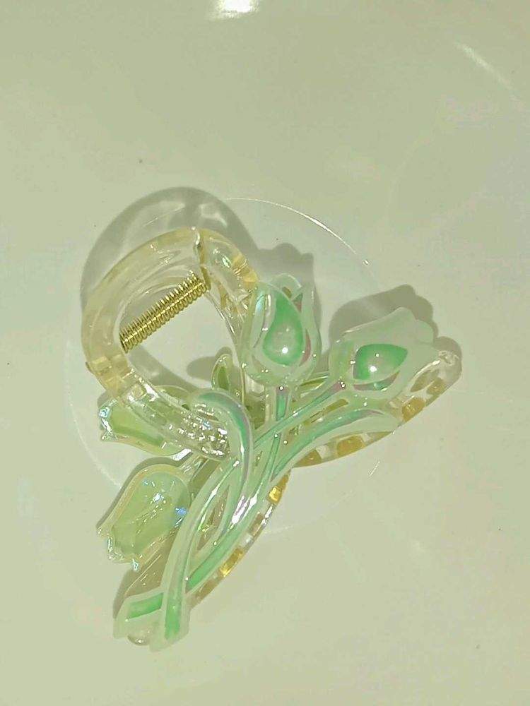 Cute green Tulip Hair Claw Clip