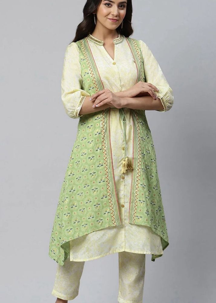 Stylish Women's Ethnic Kurta Set