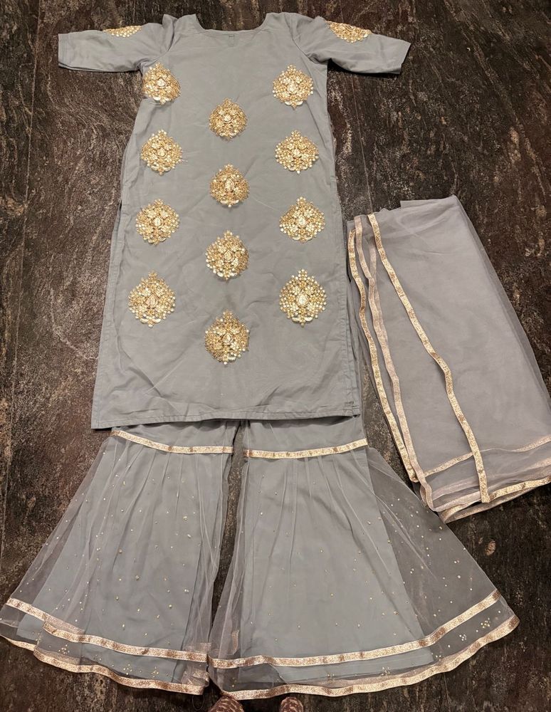 Offer! Elegant Grey Kurta Set with Golden Embelli