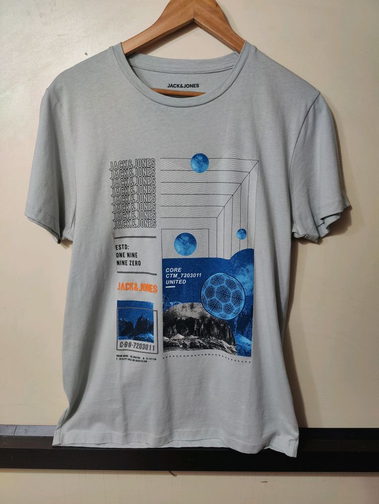 Jack And Jones. Men's Casual Tshirt. Like New.
