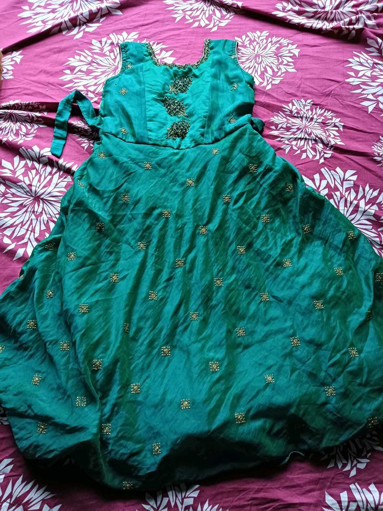 girls clothing