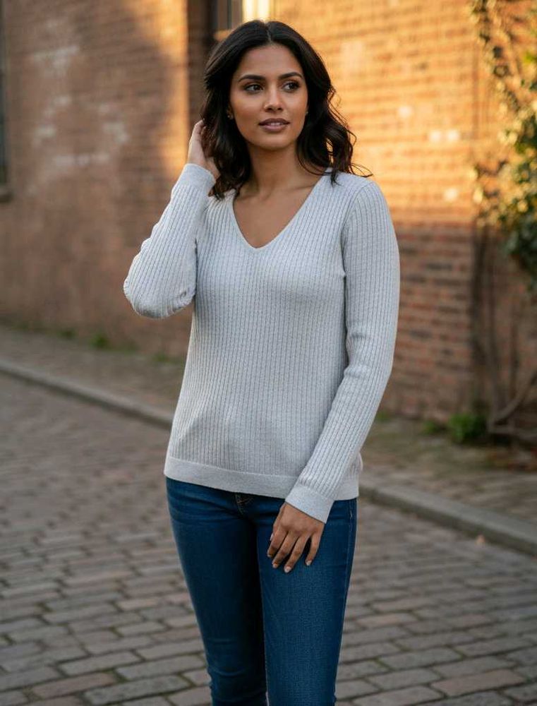 Elegant Knit V-Neck Sweater