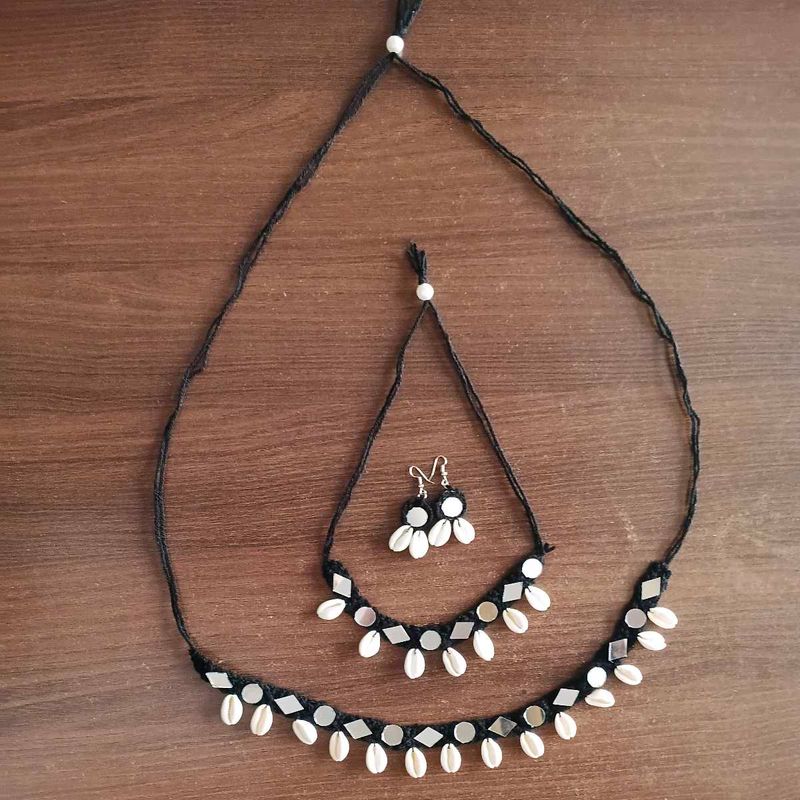 Handmade Shell &amp; Mirror Necklace Set