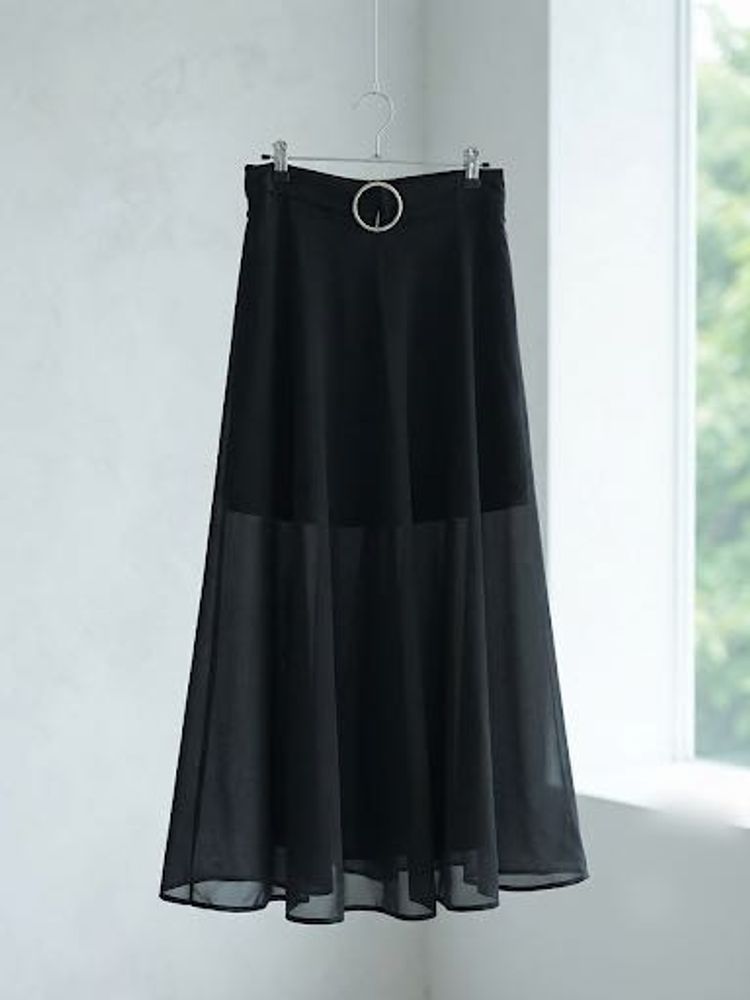 Elegant Black Maxi Skirt with Ring Detail