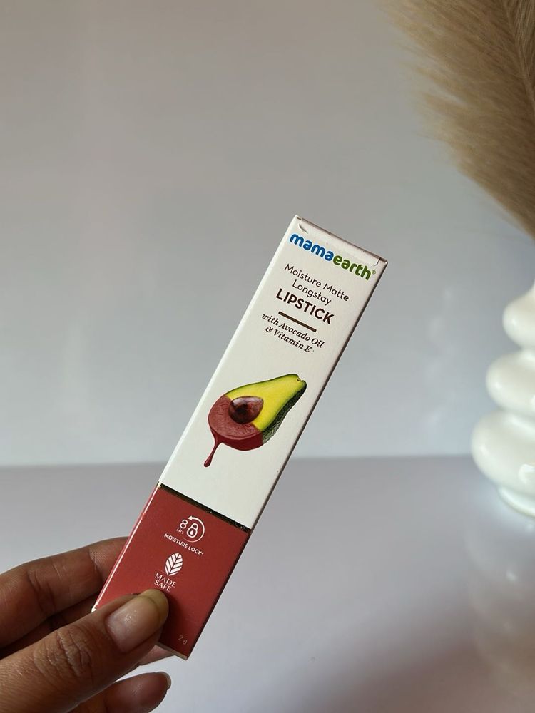 Mamaearth Moisture Matte  Lipstick