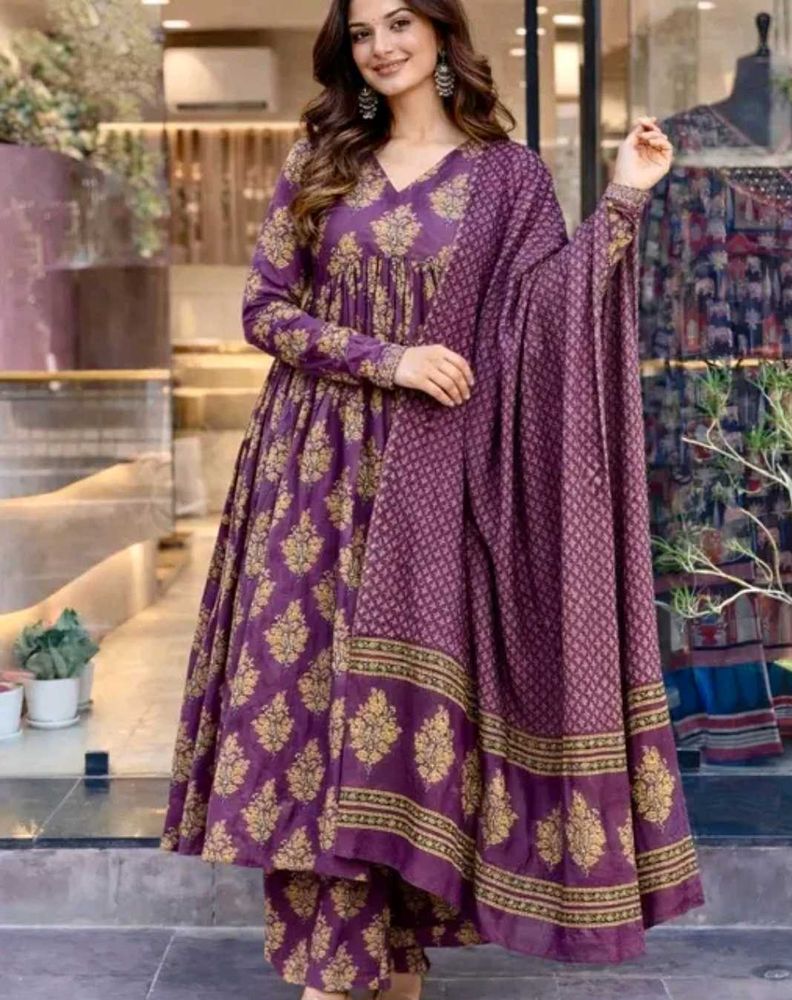 Elegant Purple Printed Kurta Set