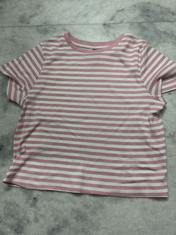beautiful strip top