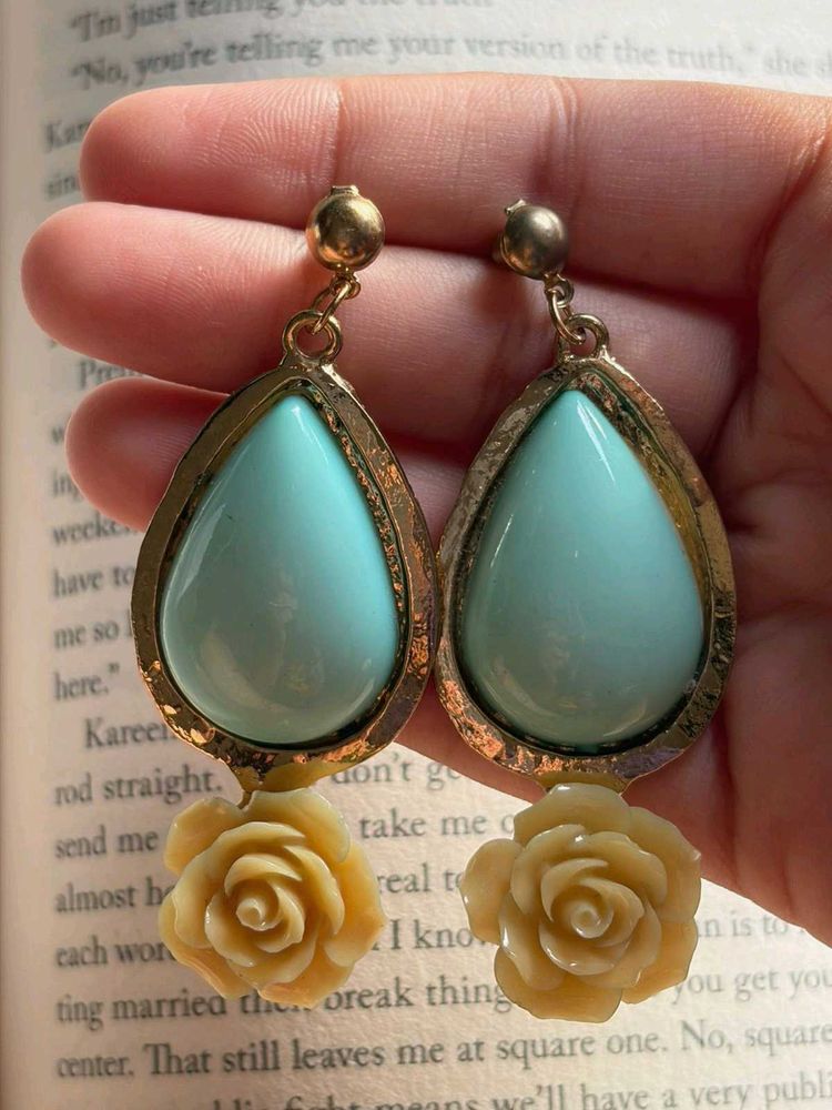 Teardrop Vintage Earrings
