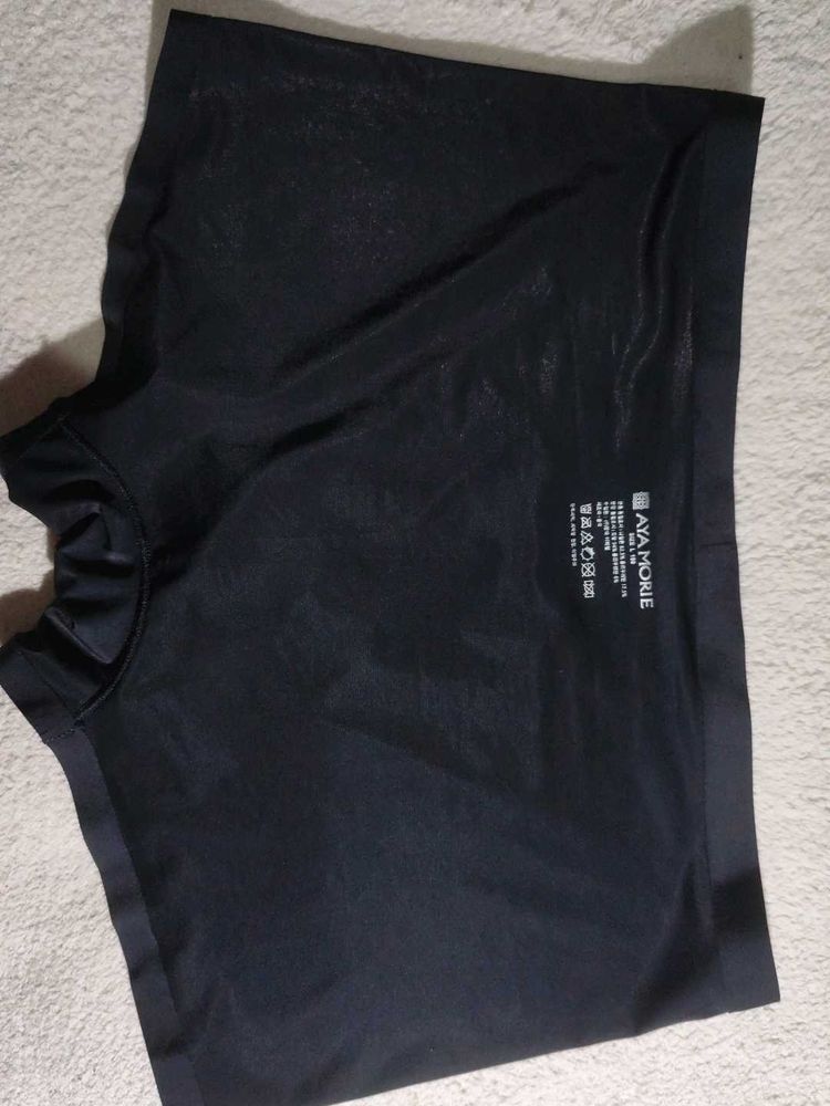 Black Seamless Tube Top