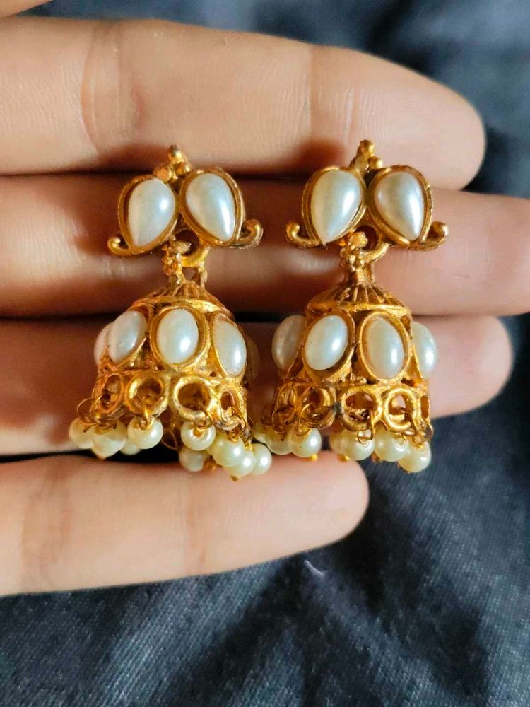 Elegant Pearl Jhumka Earrings