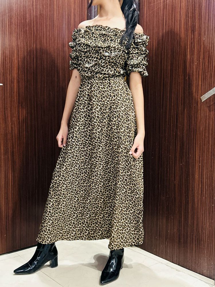 Leopard Print Off-Shoulder Maxi Dress