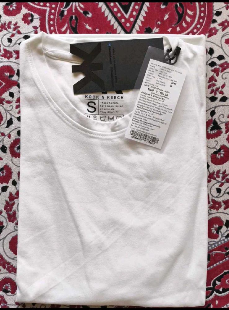 Oversized White T-Shirt