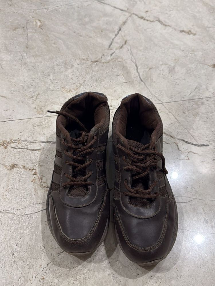 Unisex Action Brown Shoes
