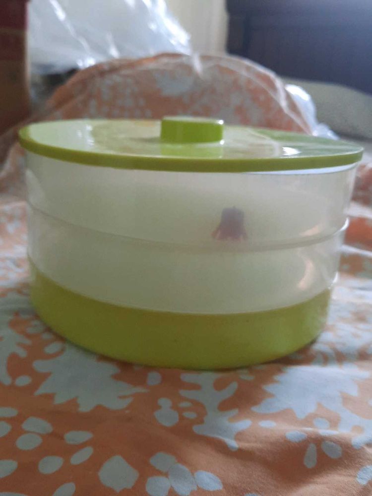 Stackable Food Container with Lid / sprouts maker
